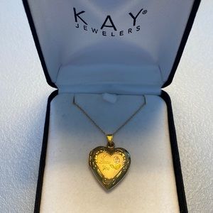Kay Jewelers Heart Locket 14k Yellow Gold NIB